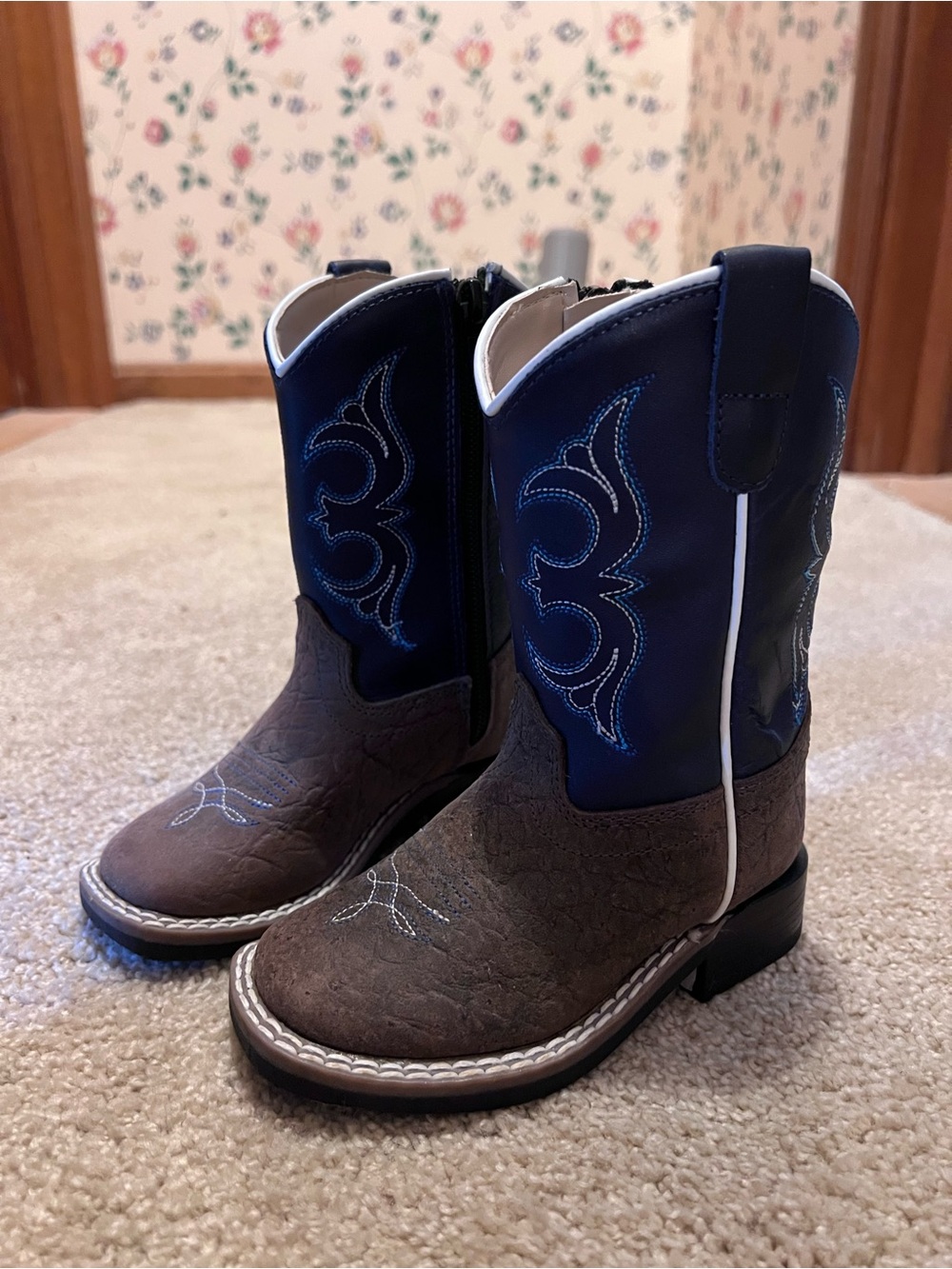 Brown & Navy Western Cowboy Boots